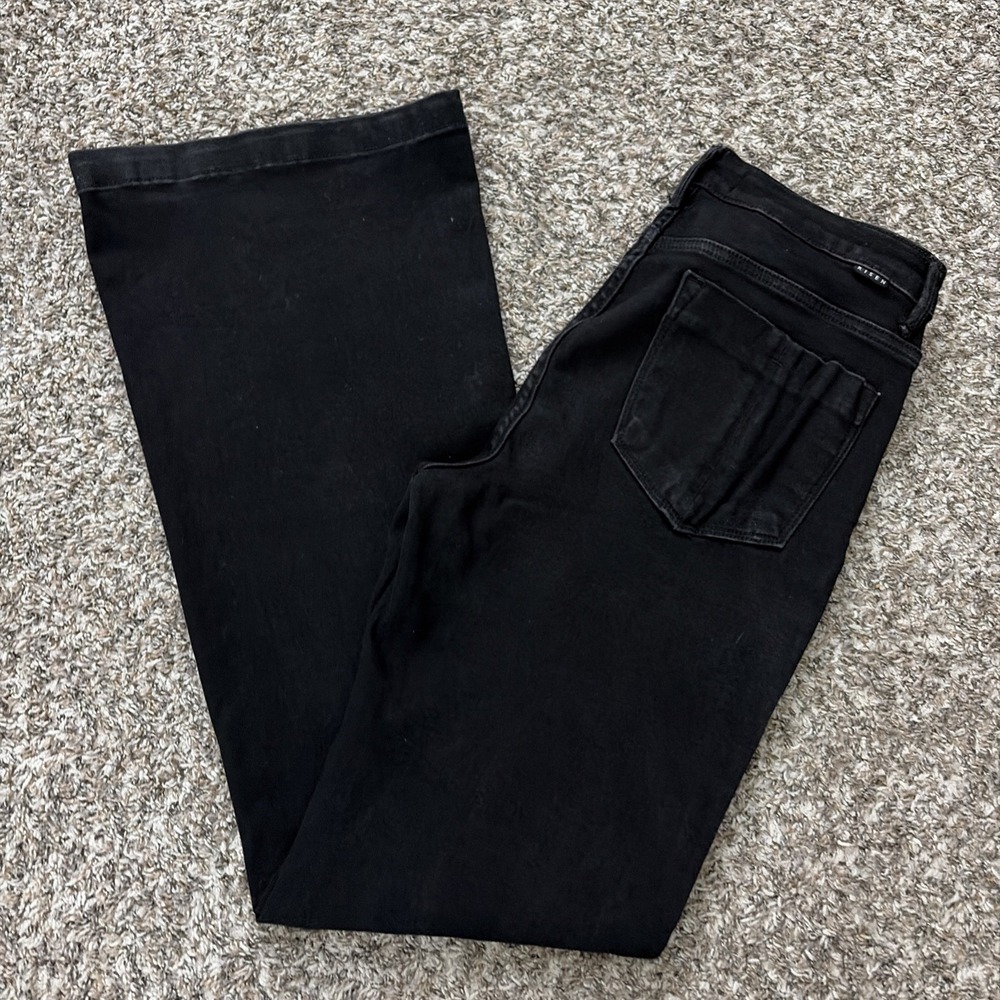 Risen Jeans Flare Leg Women 11/30 Black High Rise flare Bottom Denim RDP5338